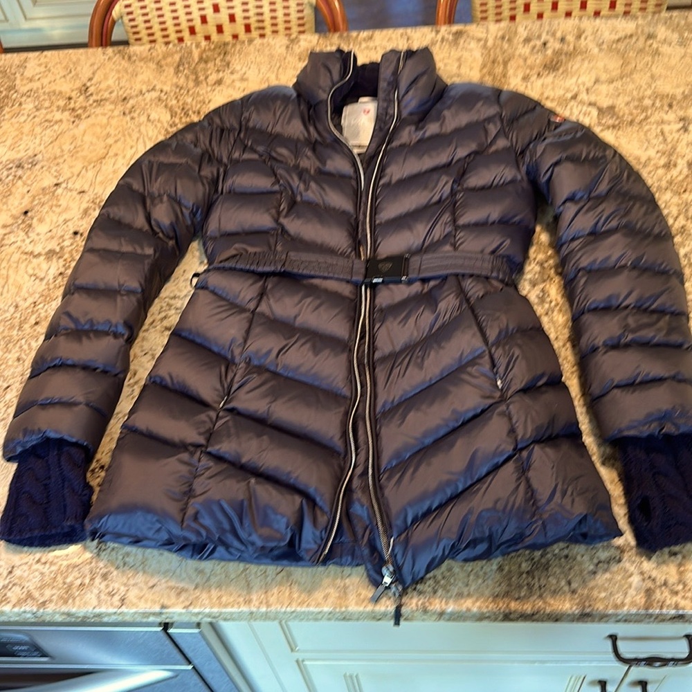 Post Card Luxury Down Ladies Ski Coat  - like new- made in Italy - size 6